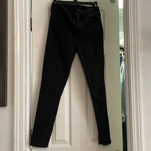 American Eagle/next level stretch size 8 short